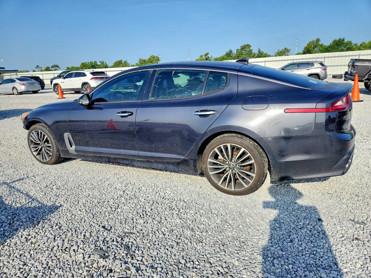 2019 Kia Stinger Base - Фото 2