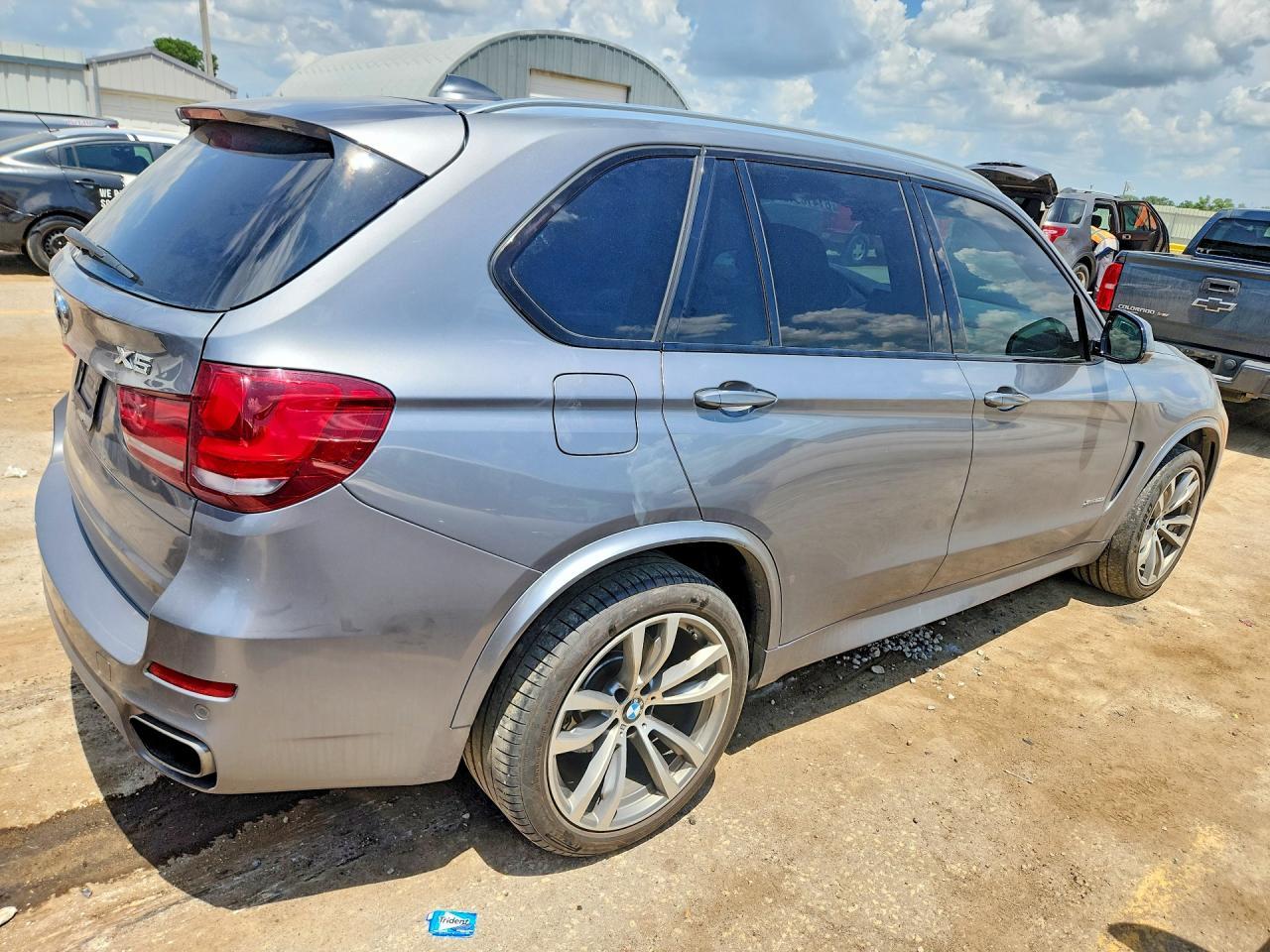 2016 BMW X5 xDrive50I - Фото 3