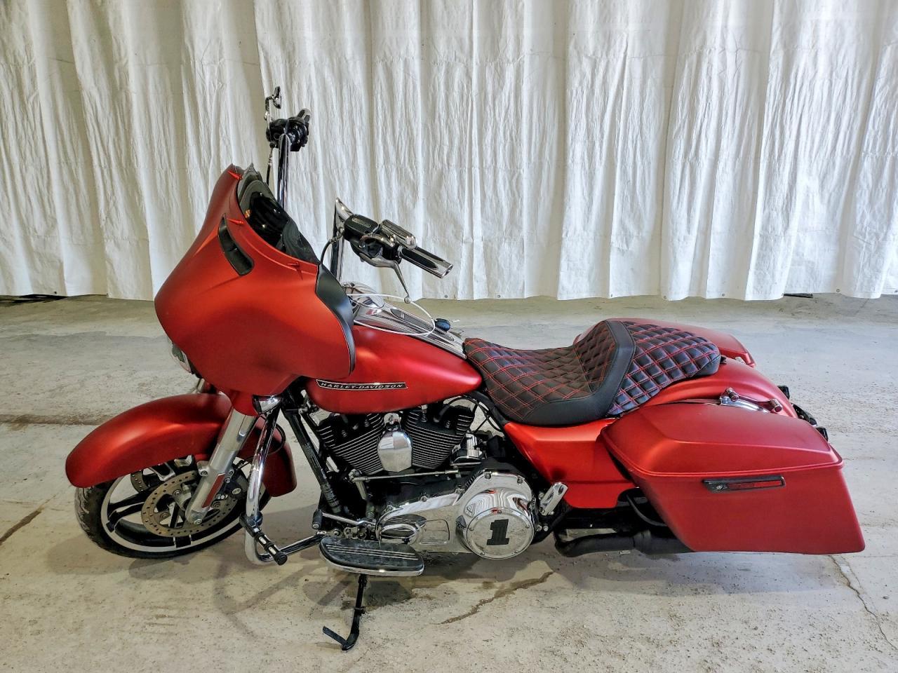 2016 Harley-Davidson Flhxs Street Glide Special - Image 3