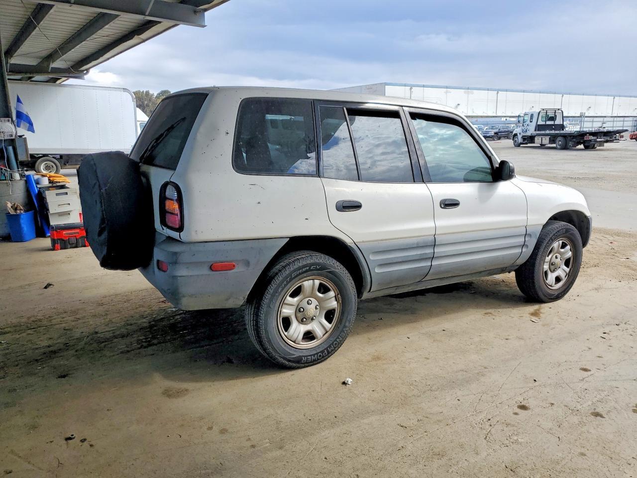1999 Toyota Rav4 Base - Image 3