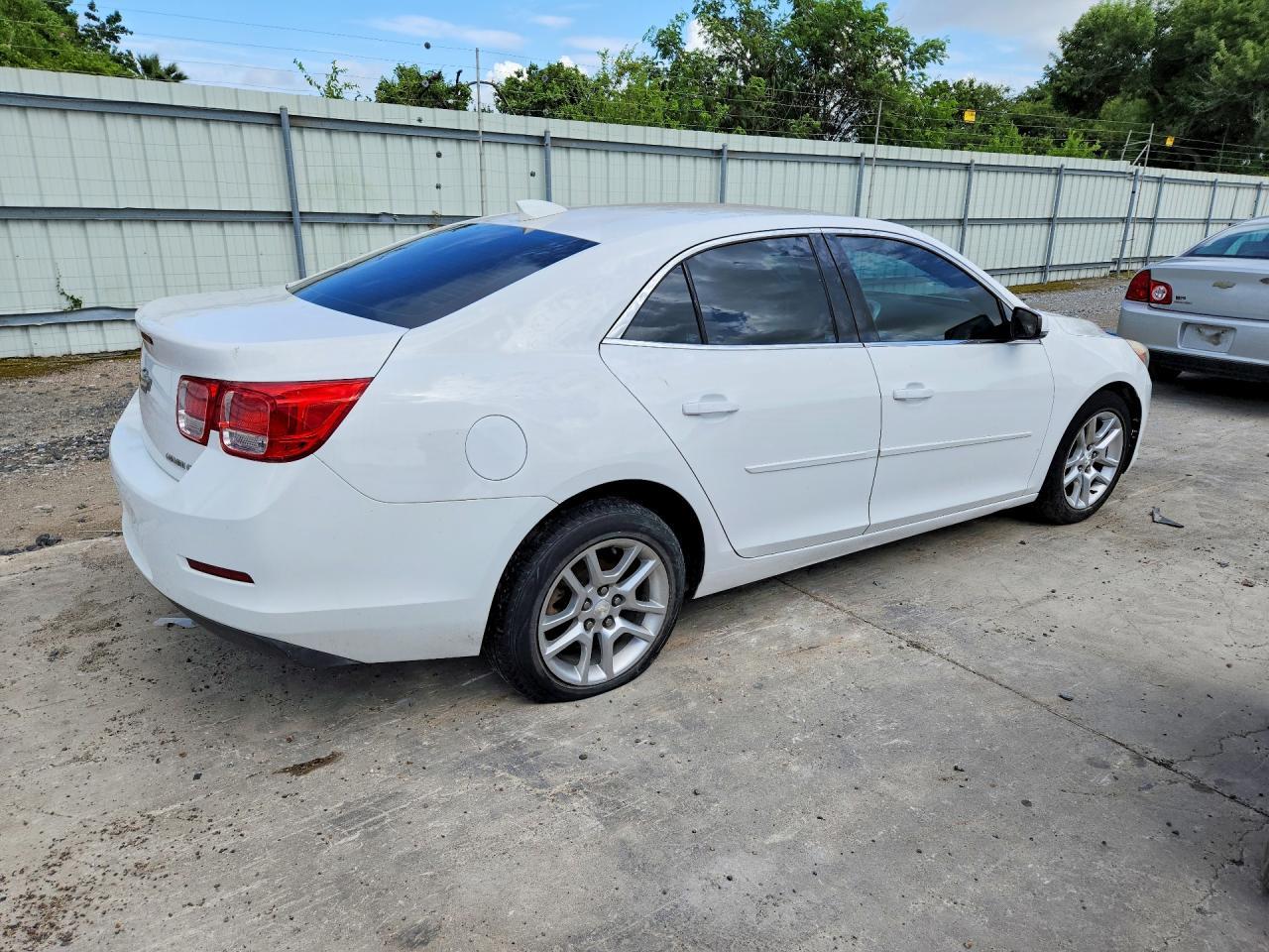 2015 Chevrolet Malibu 1Lt - Фото 3