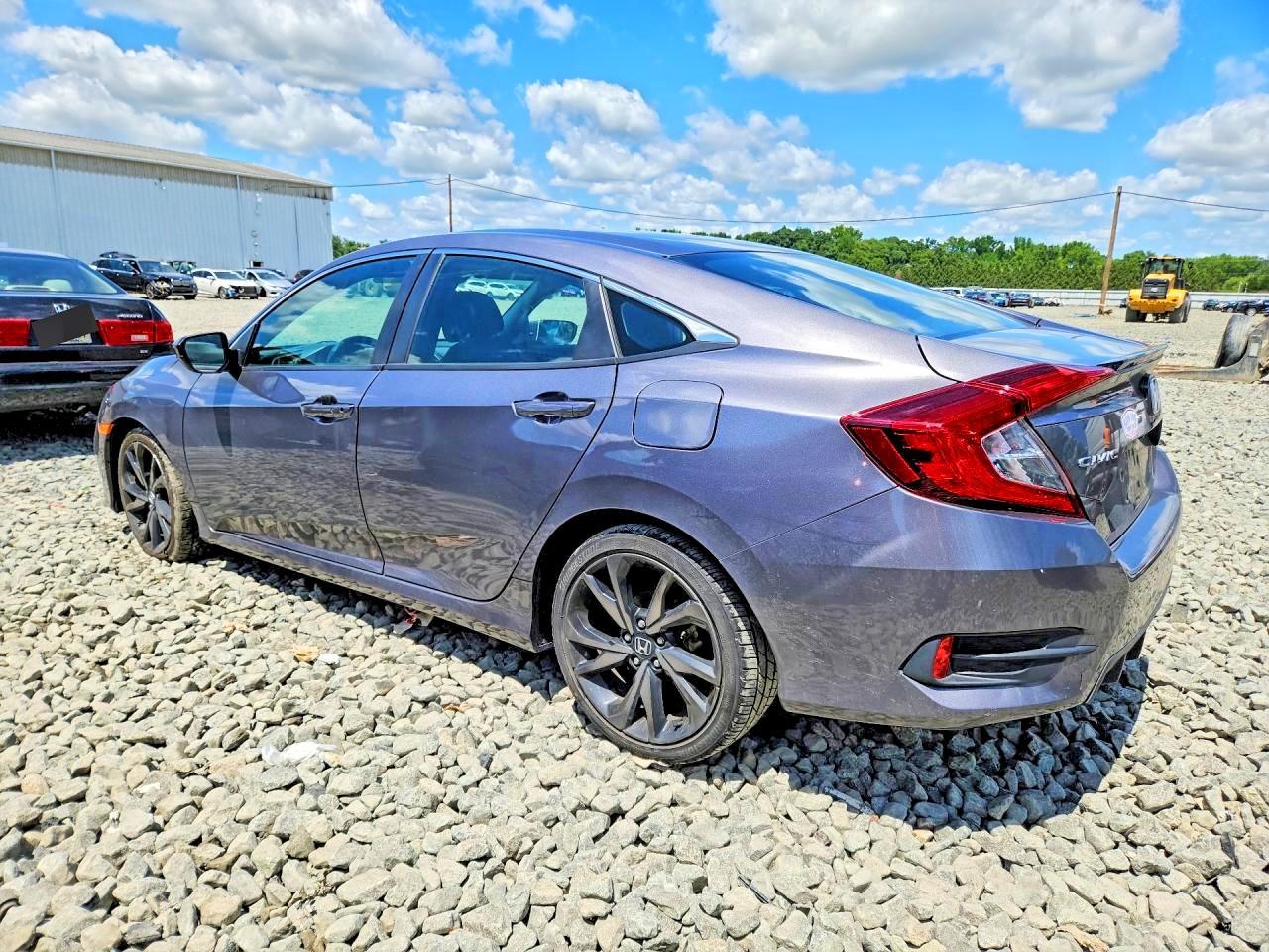 2021 Honda Civic Sport - Фото 2