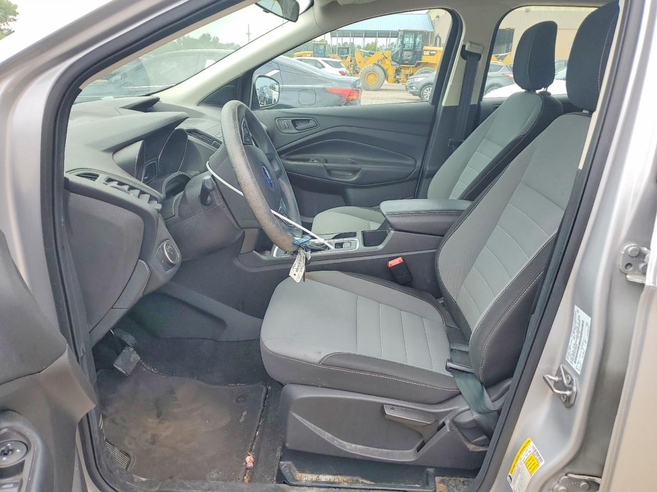 2019 Ford Escape S - Фото 7