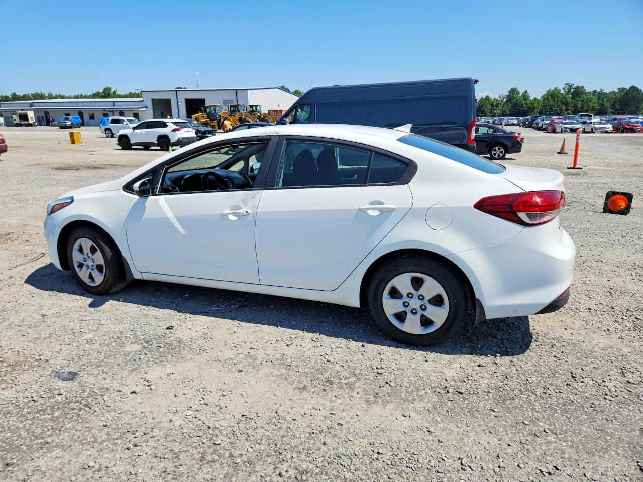 2017 Kia Forte Lx - Image 2
