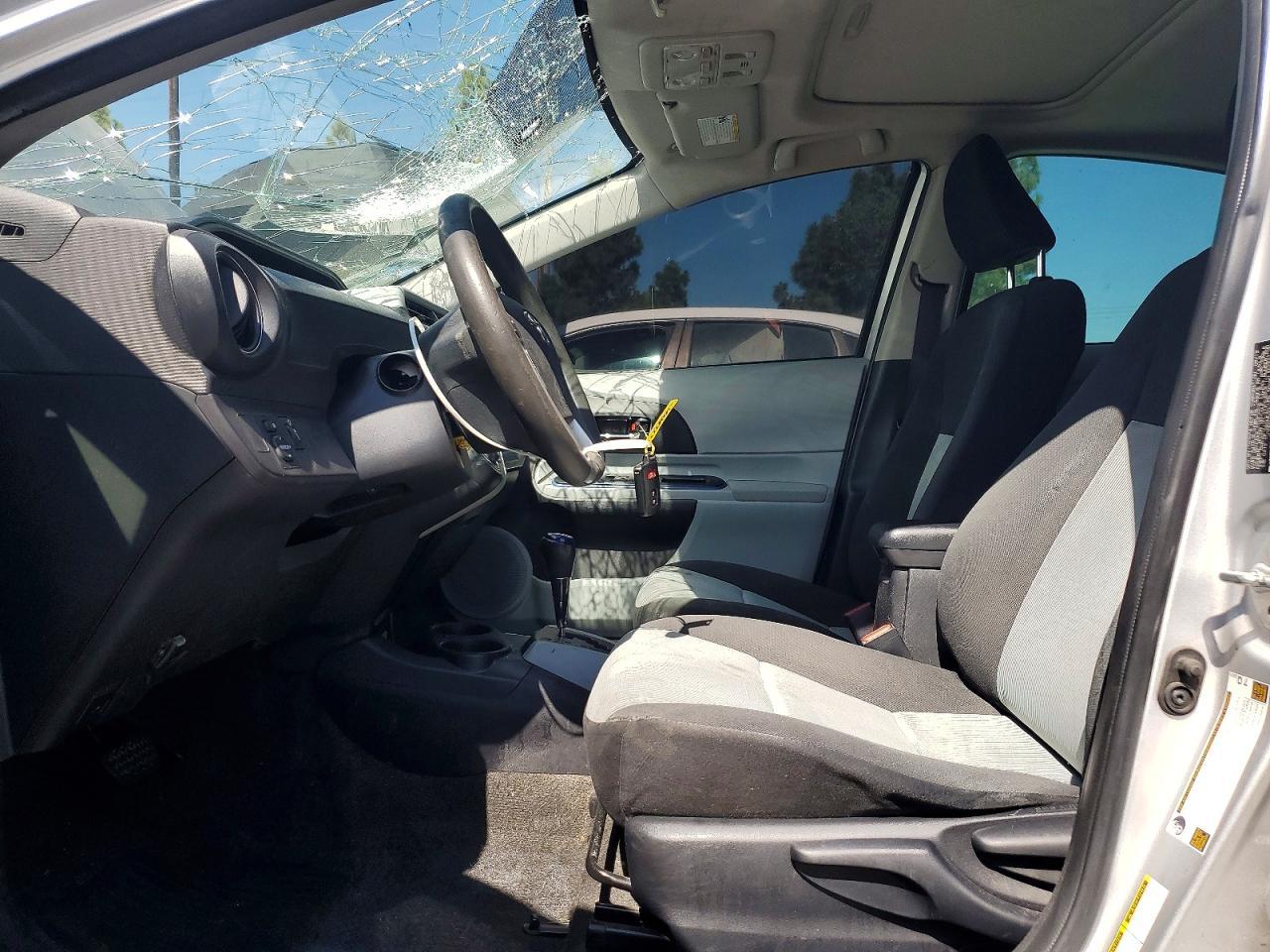 2012 Toyota Prius C Three - Фото 7