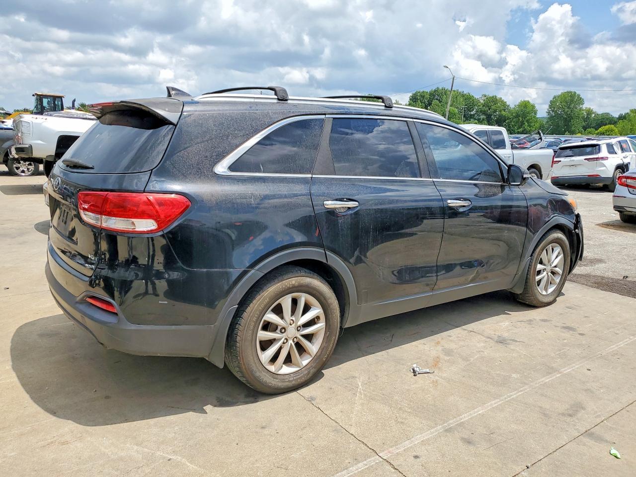 2016 Kia Sorento Lx V6 - Image 3