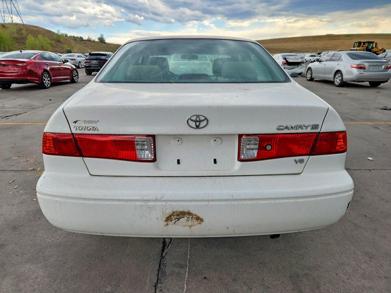 2000 Toyota Camry Le V6 - Image 6