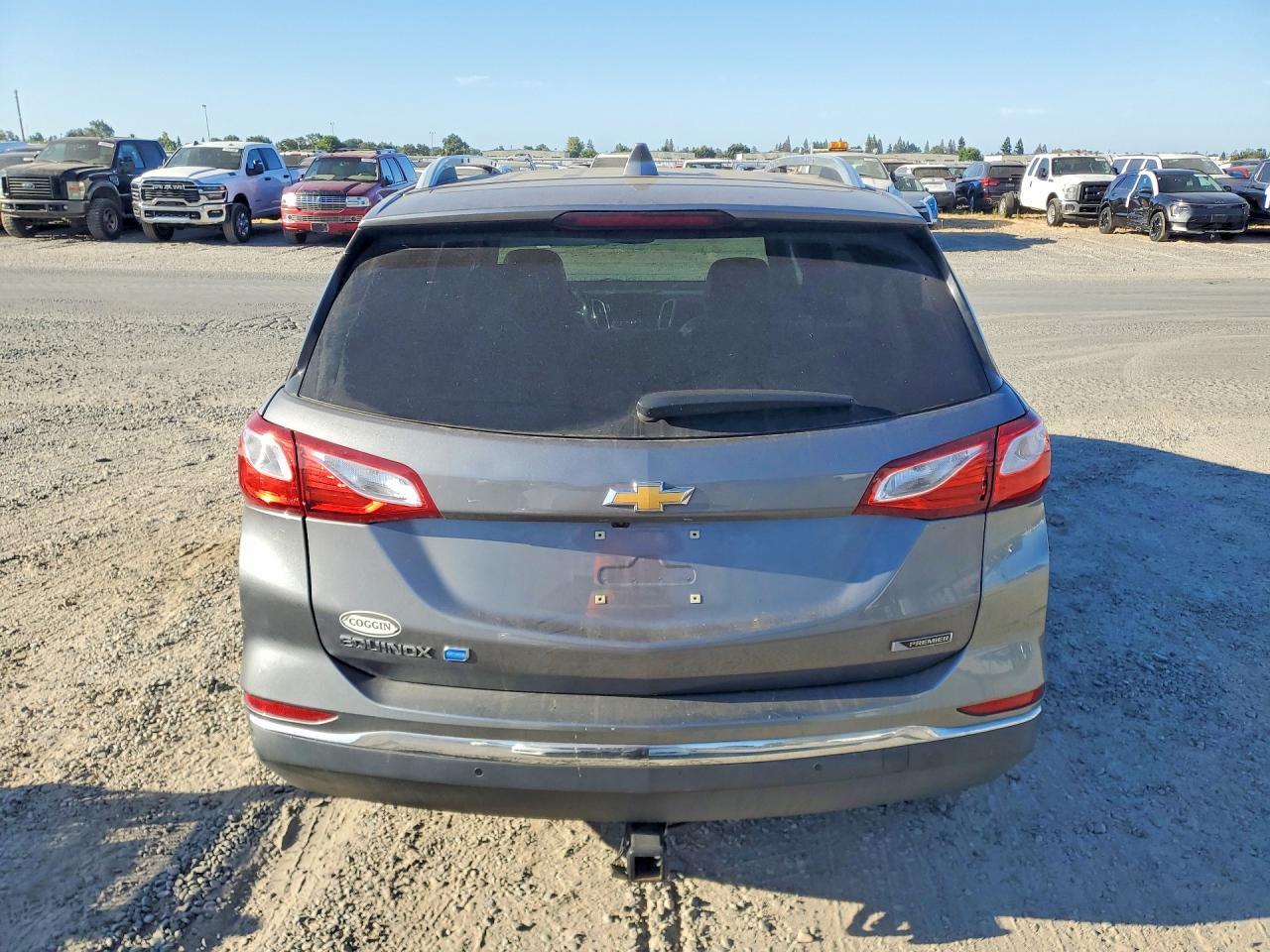 2018 Chevrolet Equinox Premier - Image 6