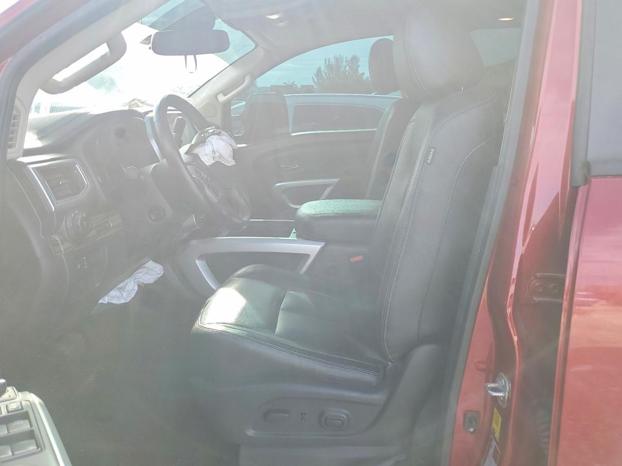 2021 Nissan Titan Sl - Фото 7