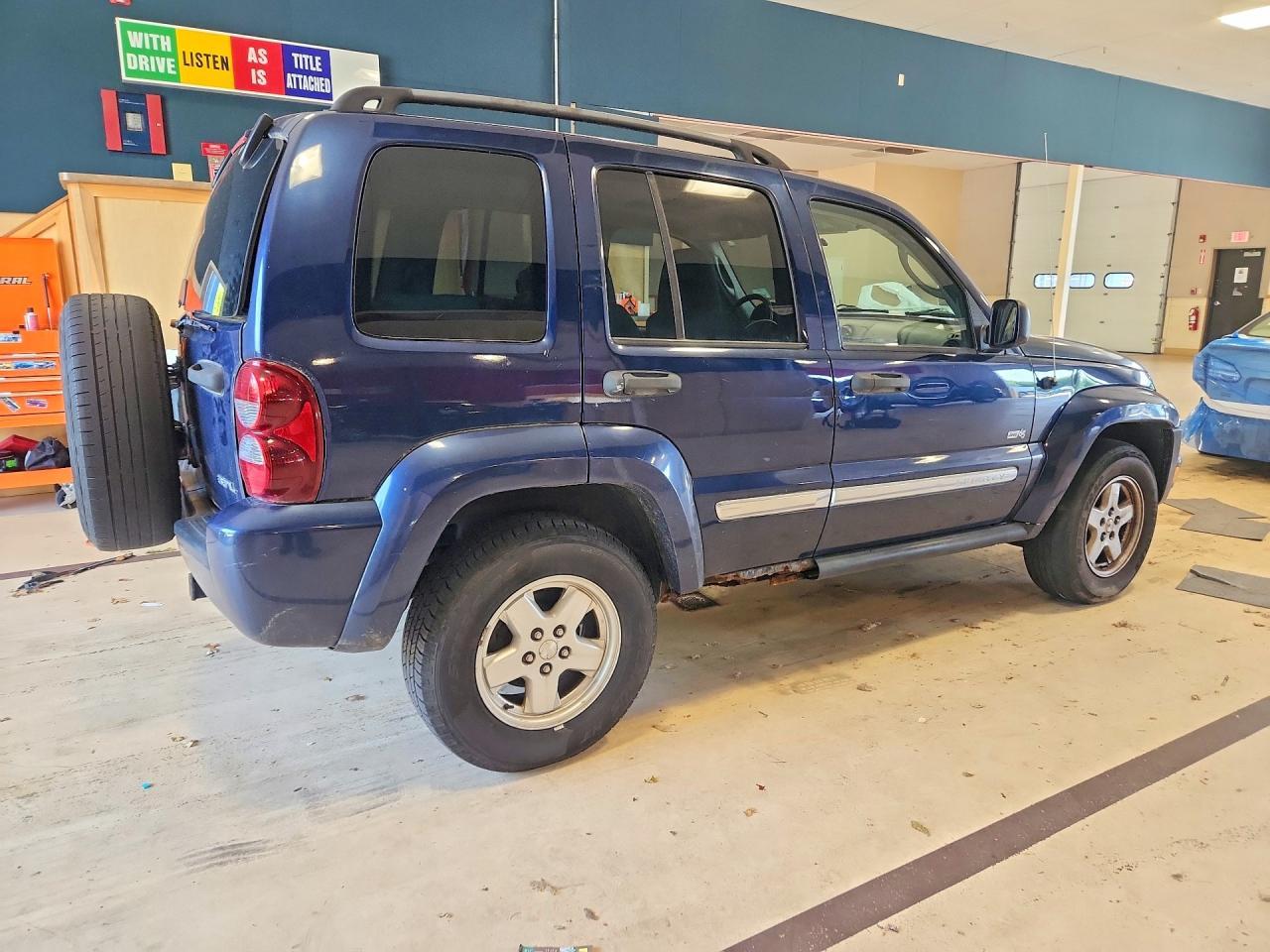 2006 Jeep Liberty Sport - Фото 3