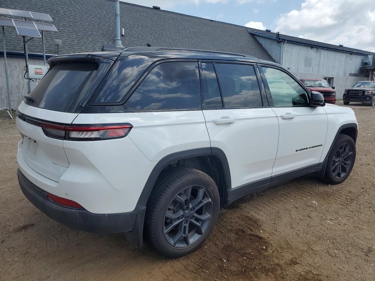 2025 Jeep Grand Cherokee Limited - Фото 3