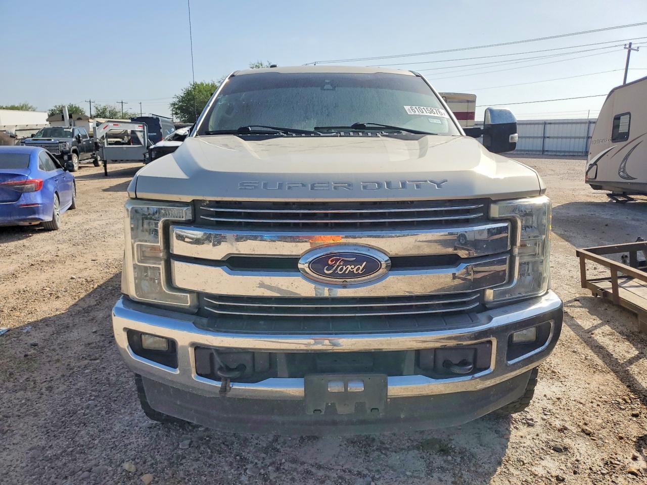 2017 Ford F350 Super Duty - Image 5