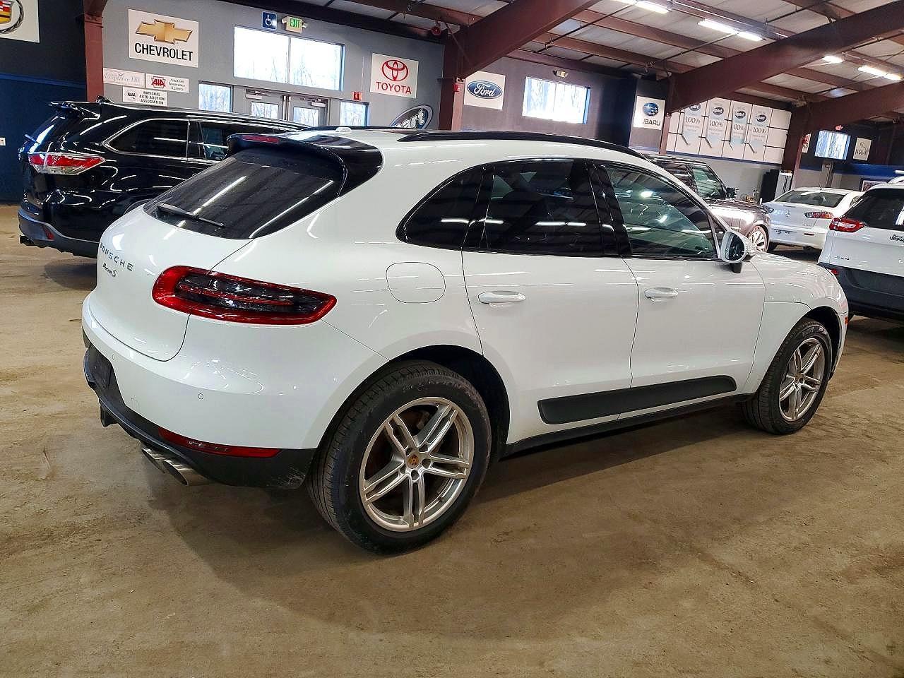 2017 Porsche Macan S - Фото 3