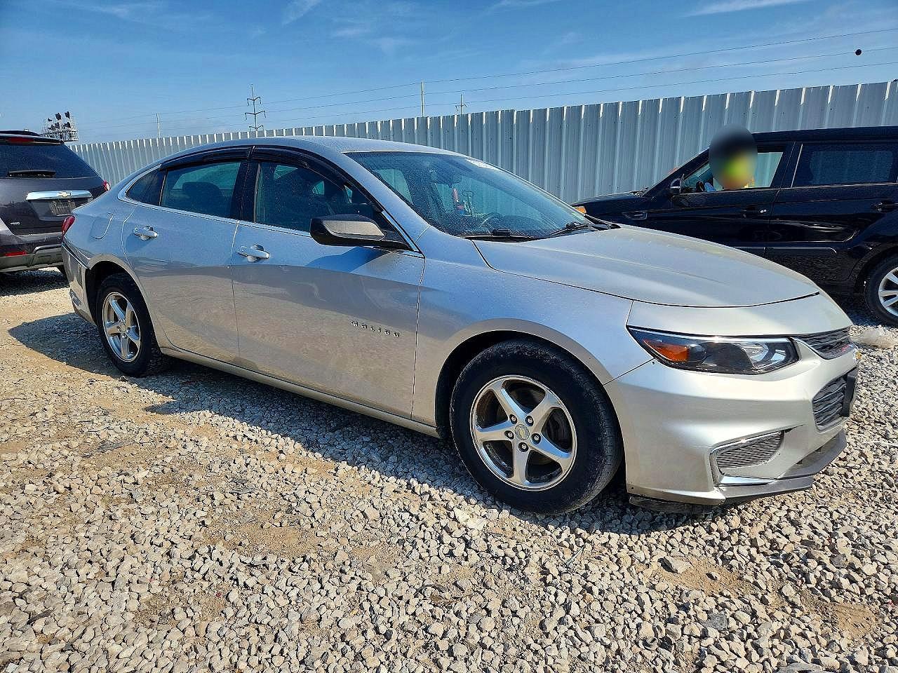 2018 Chevrolet Malibu Ls - Фото 4