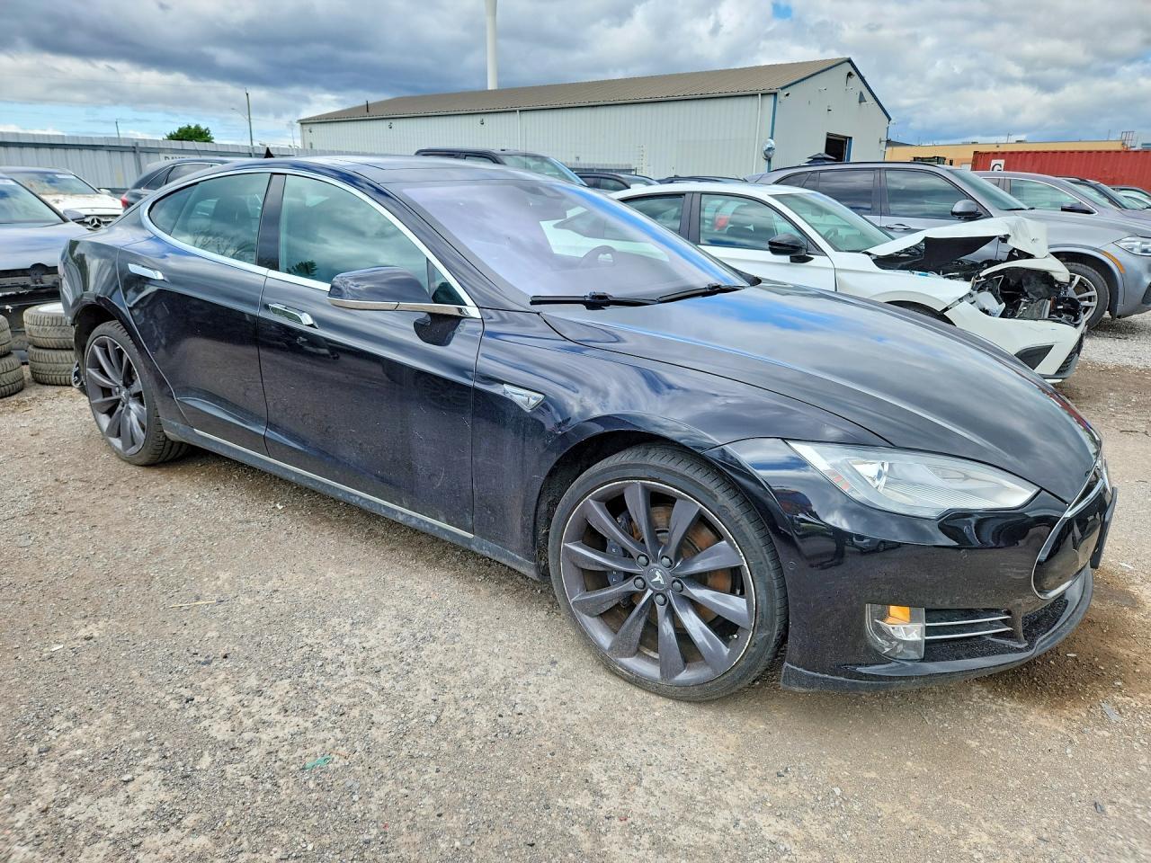 2015 Tesla Model S 70D - Фото 4