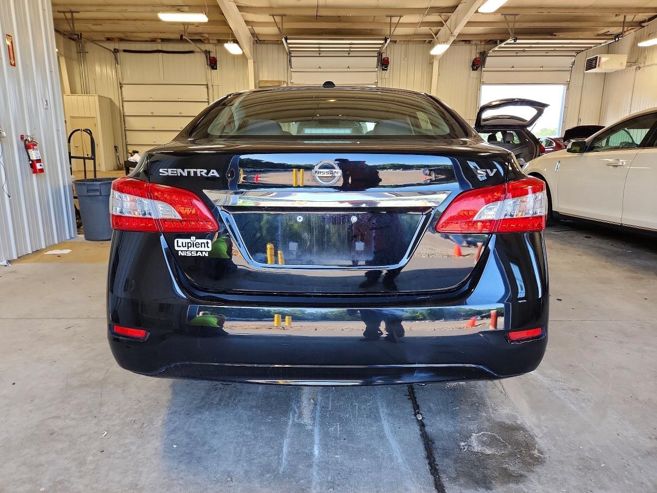 2015 Nissan Sentra Sv - Image 6