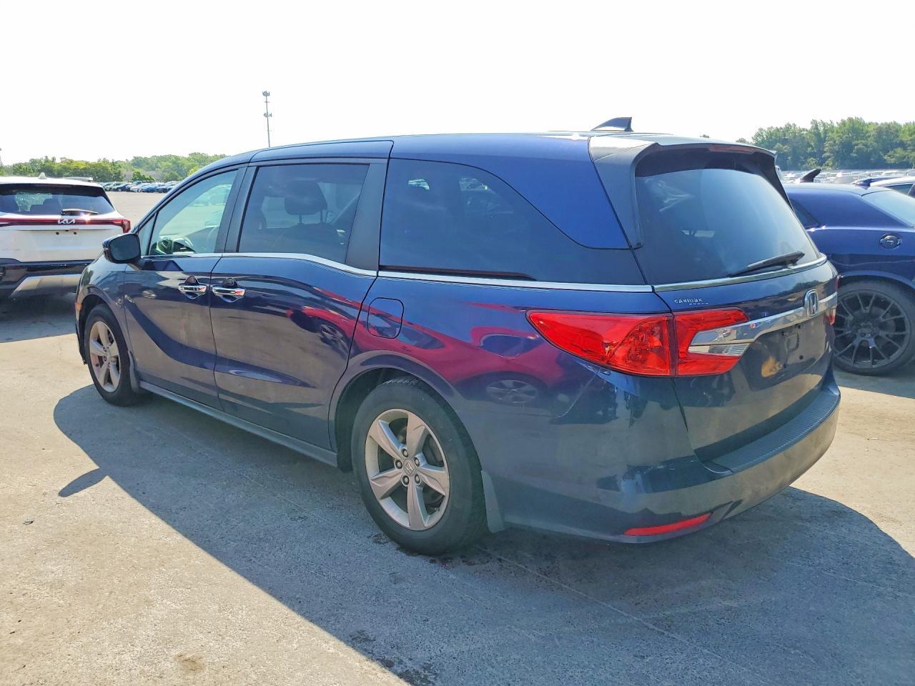 2020 Honda Odyssey Exl - Фото 2
