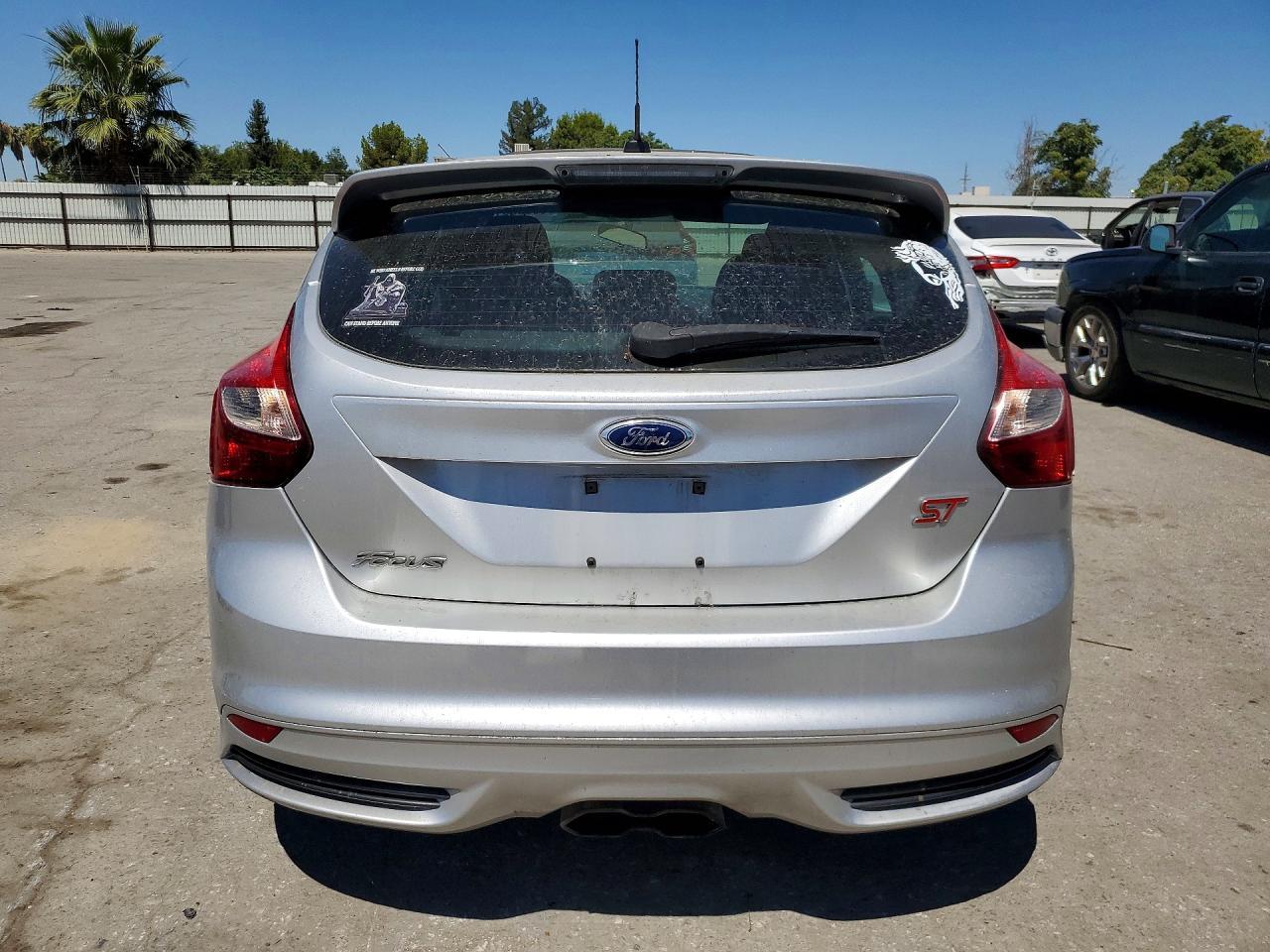 2014 Ford Focus St - Фото 6