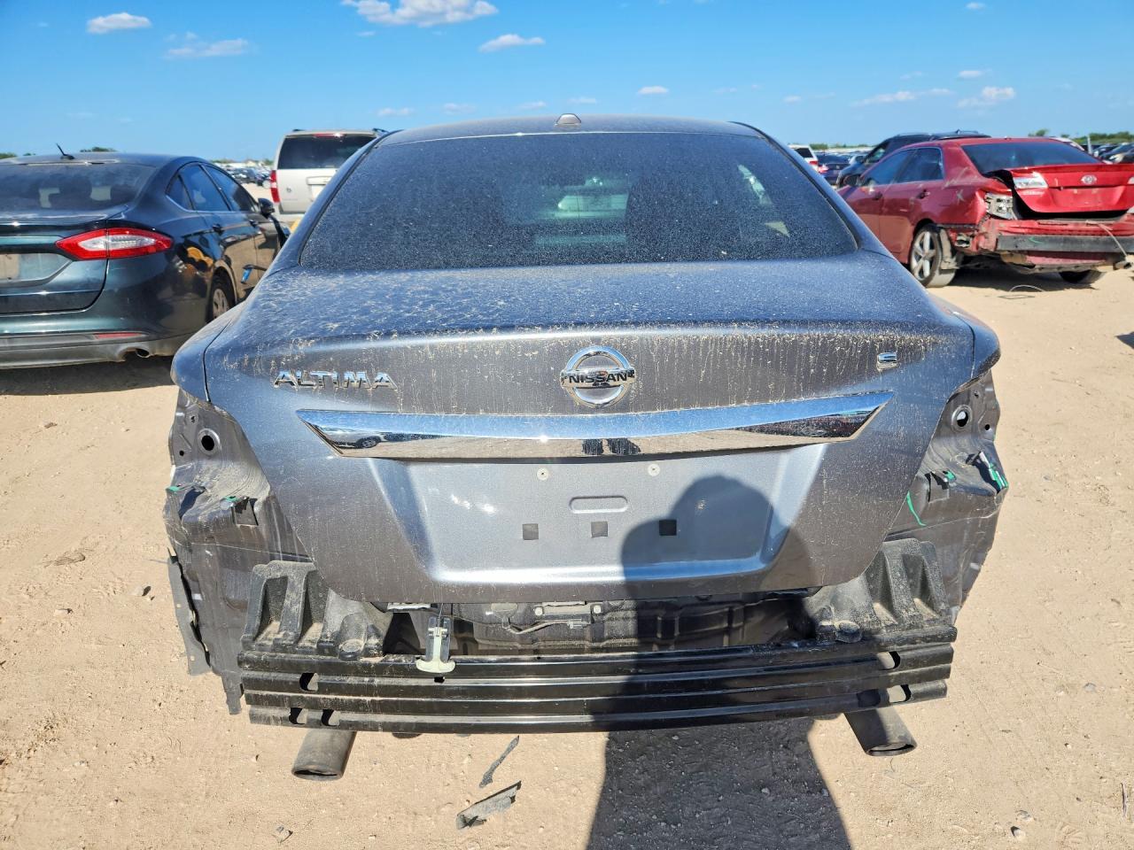 2015 Nissan Altima 2.5 S - Image 6