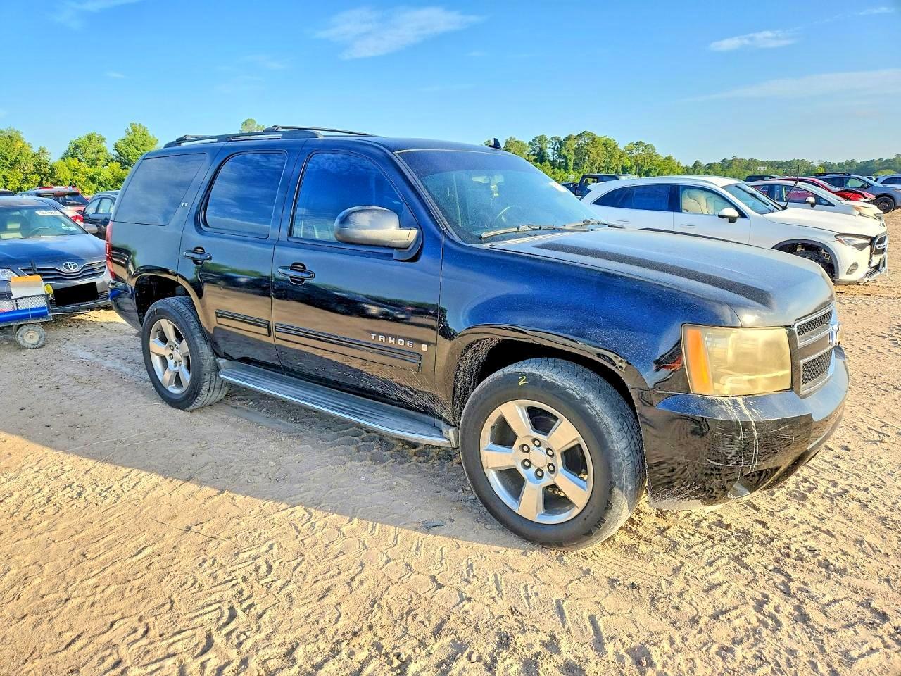 2009 Chevrolet Tahoe C1500 Lt - Image 4