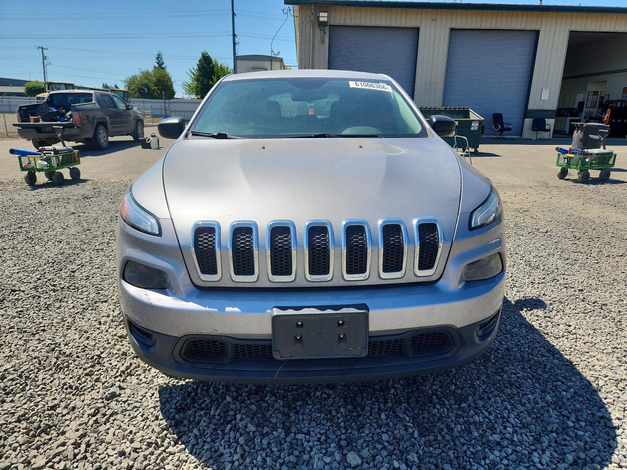 2016 Jeep Cherokee Sport - Фото 5
