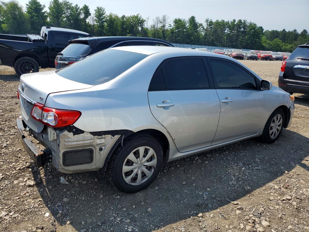 2011 Toyota Corolla Le - Фото 3