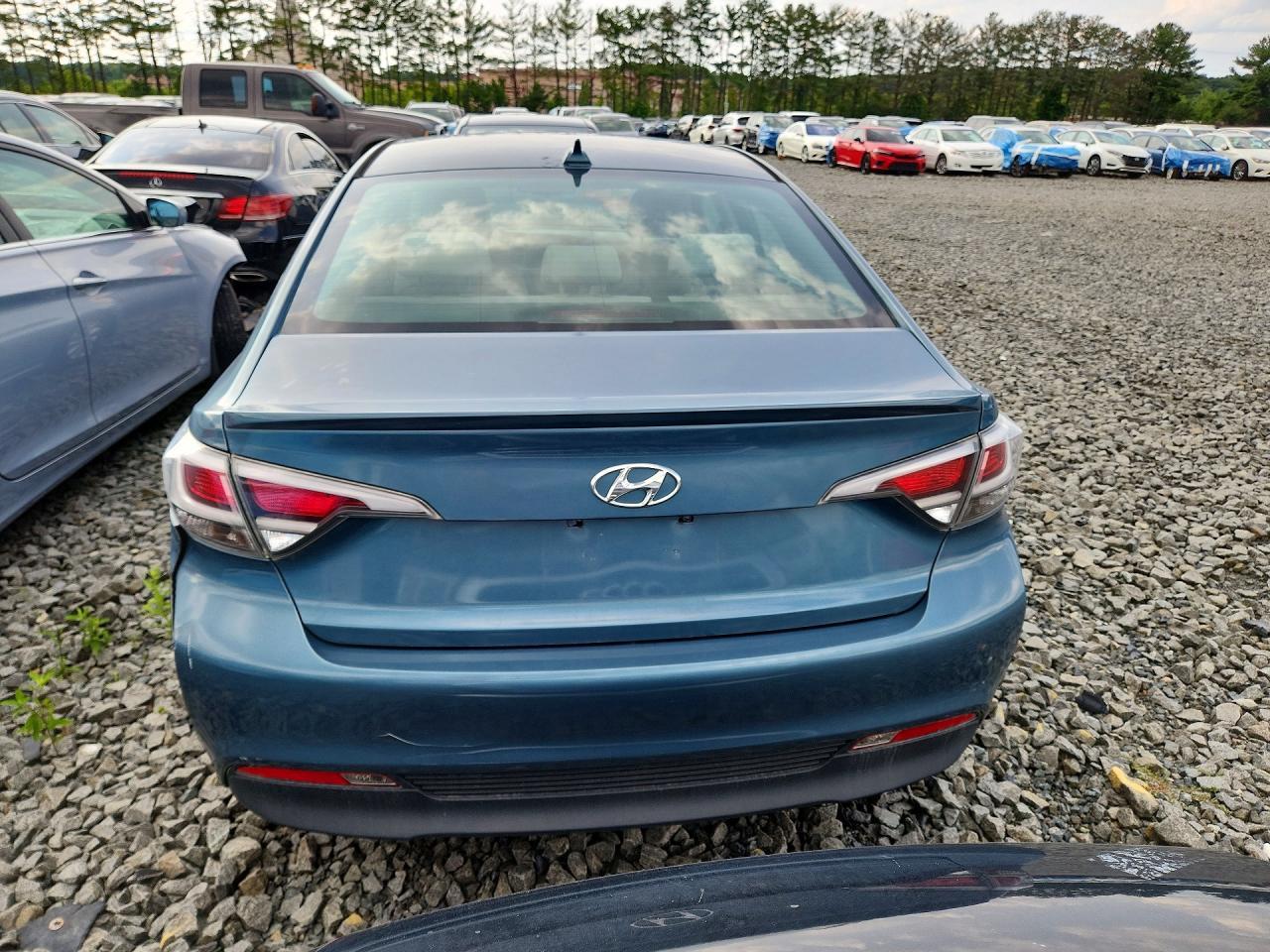 2016 Hyundai Sonata Hybrid - Фото 6