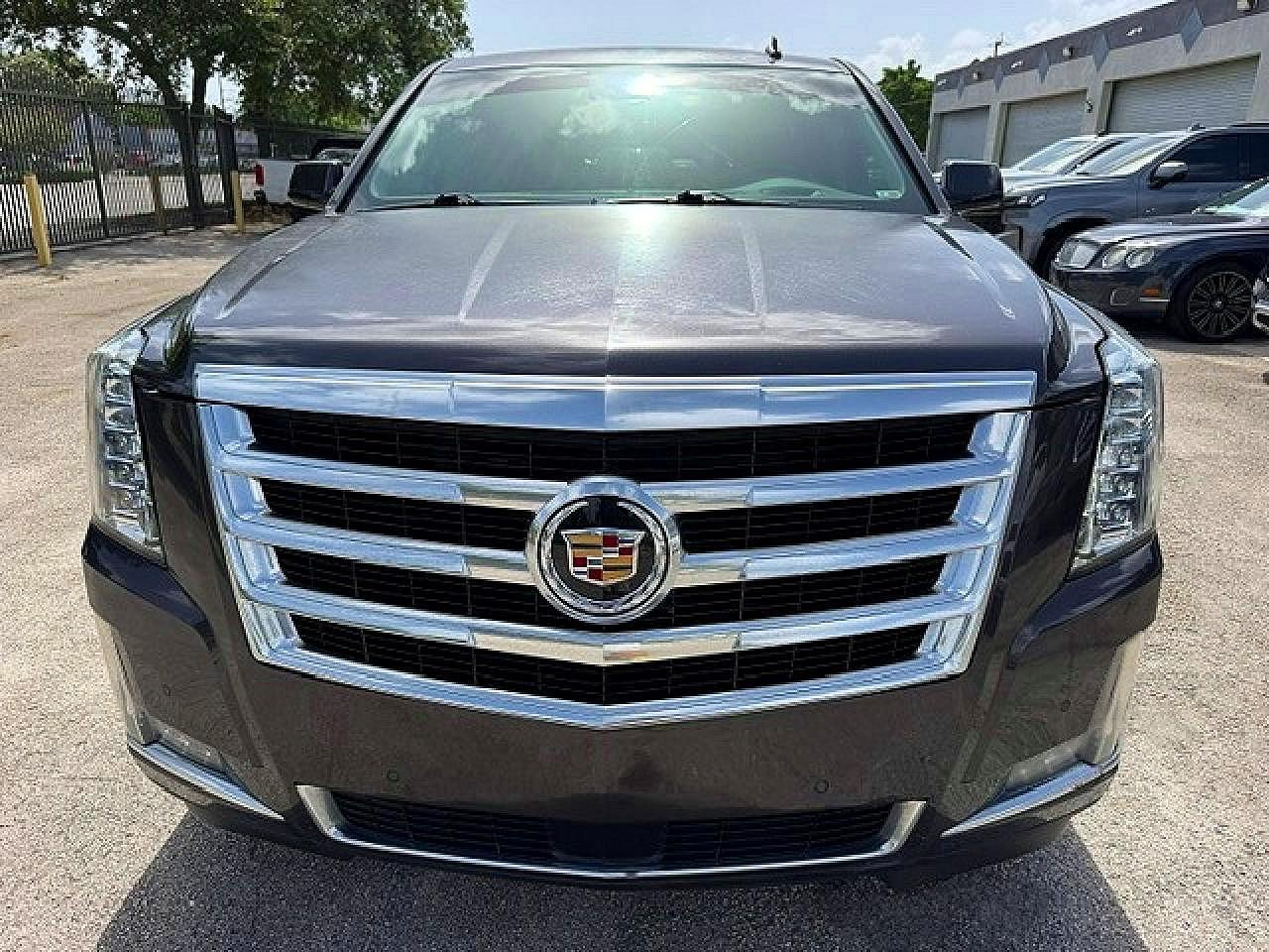 2015 Cadillac Escalade Esv Luxury - Image 5