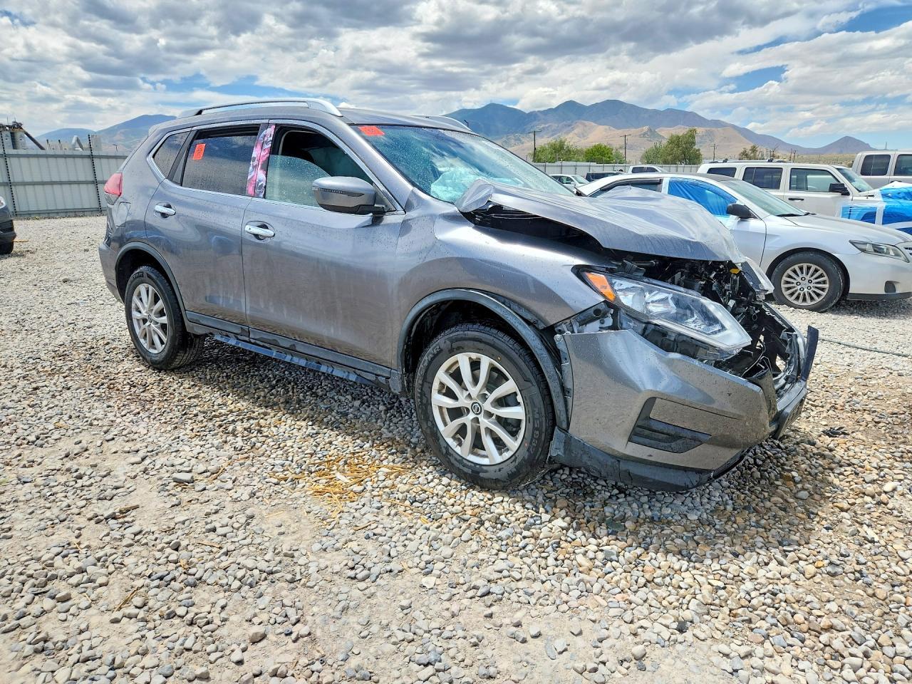 2020 Nissan Rogue Sv - Фото 4