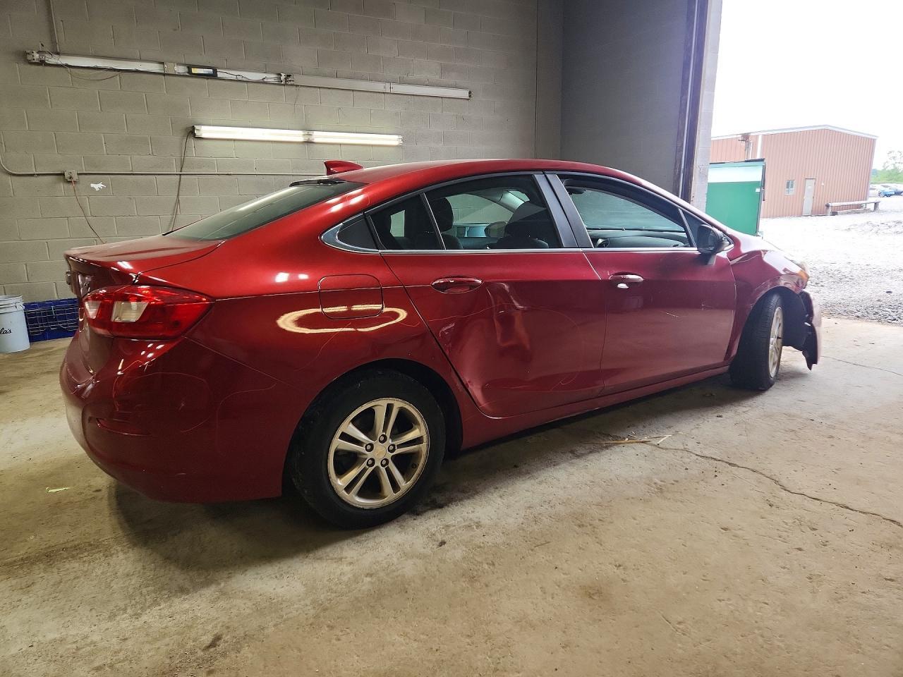 2017 Chevrolet Cruze Lt - Фото 3