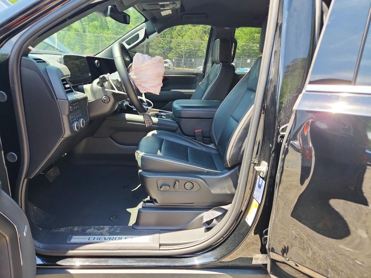 2025 Chevrolet Tahoe K1500 Premier - Фото 7