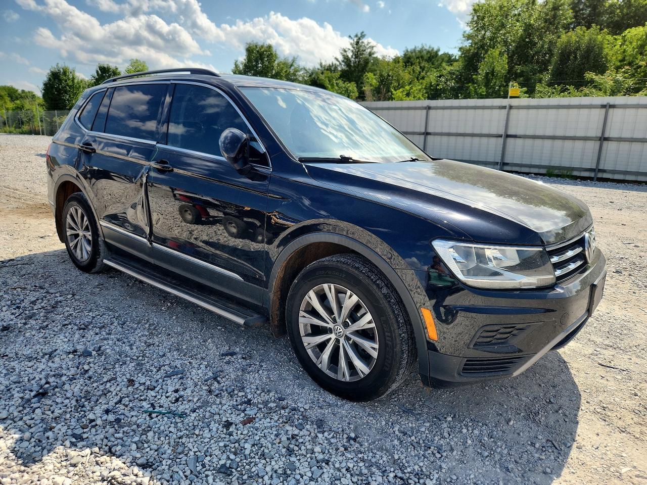2018 Volkswagen Tiguan Se - Фото 4