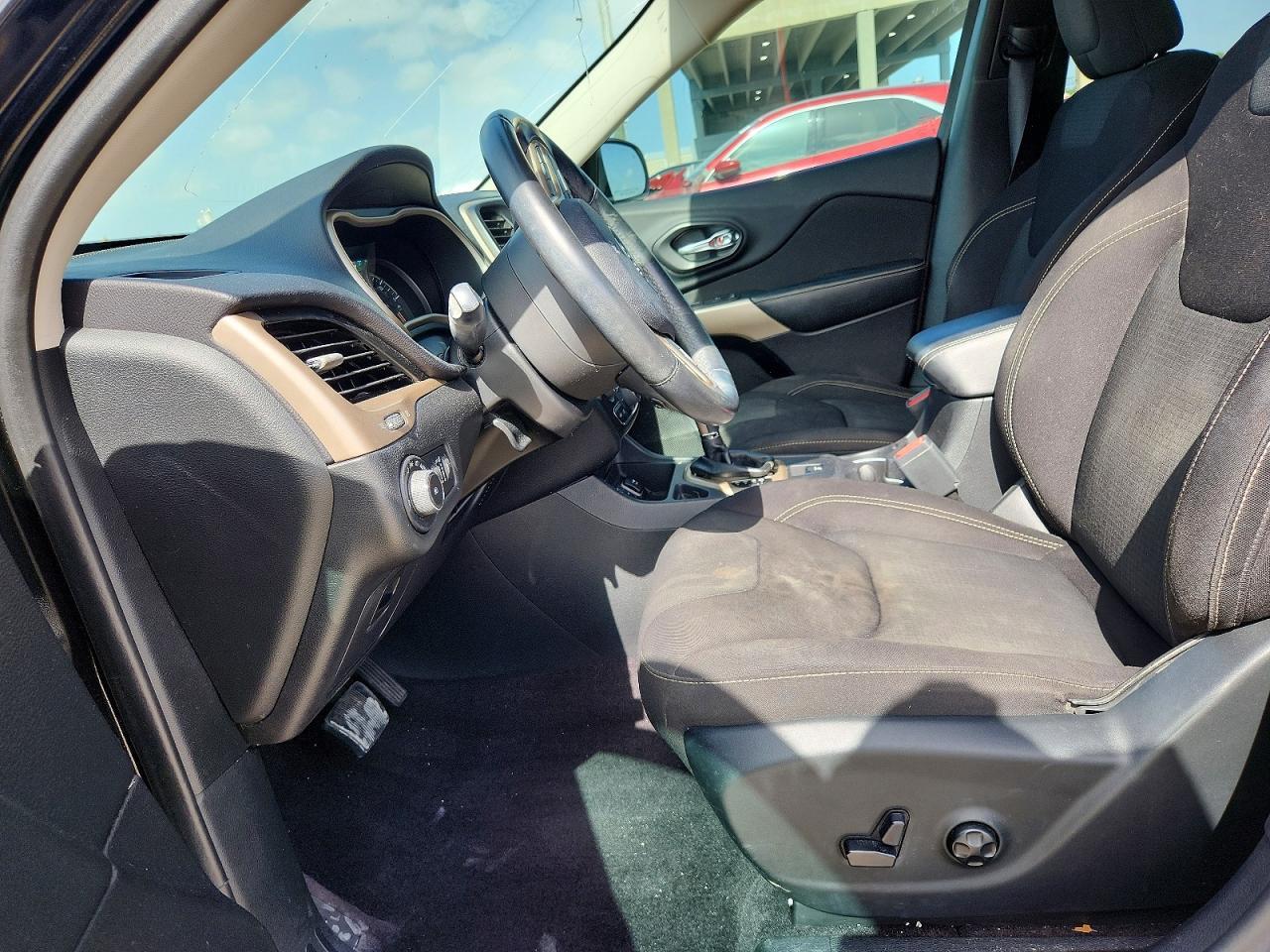 2017 Jeep Cherokee Latitude - Фото 7