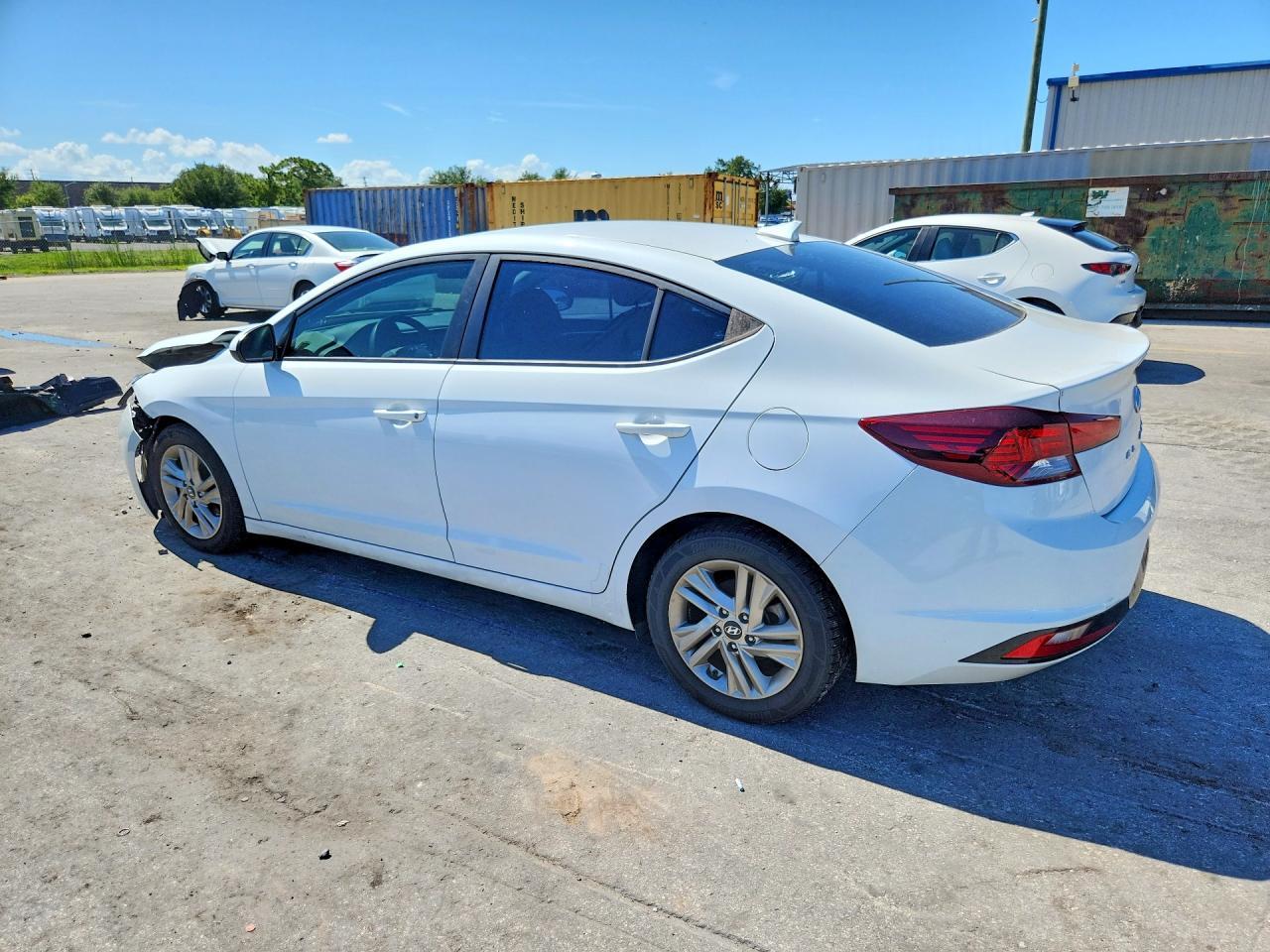 2019 Hyundai Elantra Sel - Фото 2