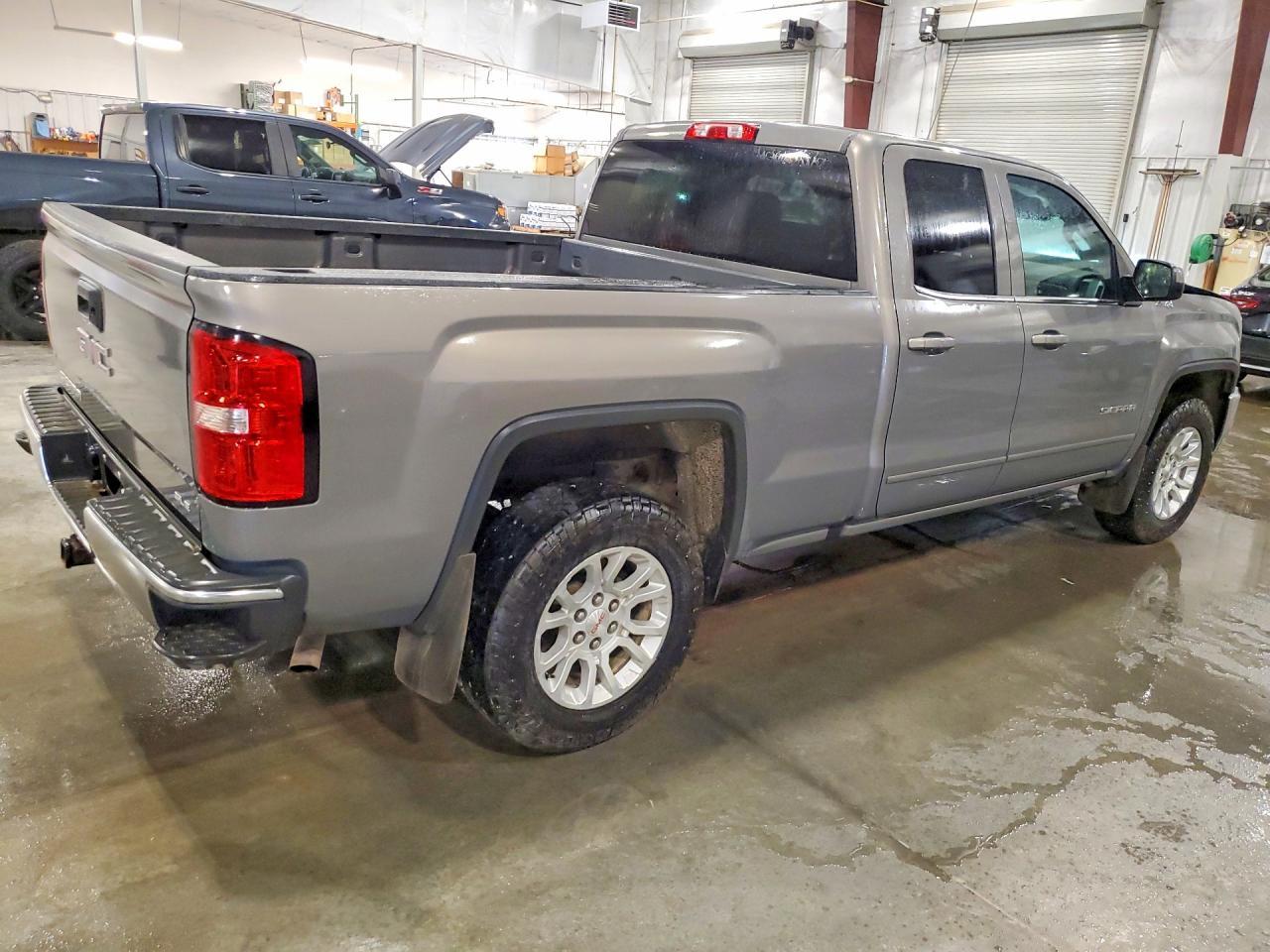 2017 GMC Sierra K1500 Sle - Фото 3