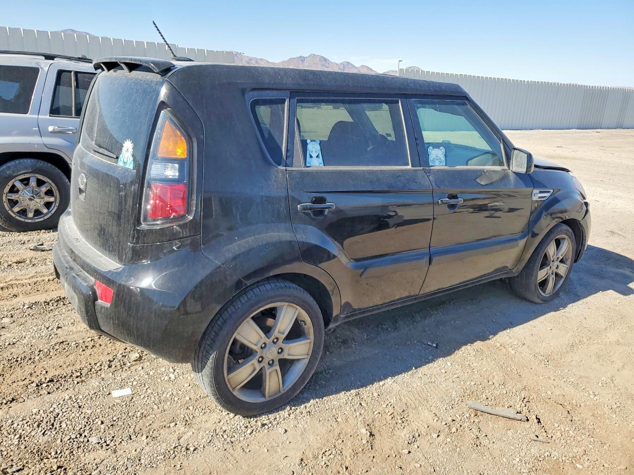 2011 Kia Soul ! - Фото 3