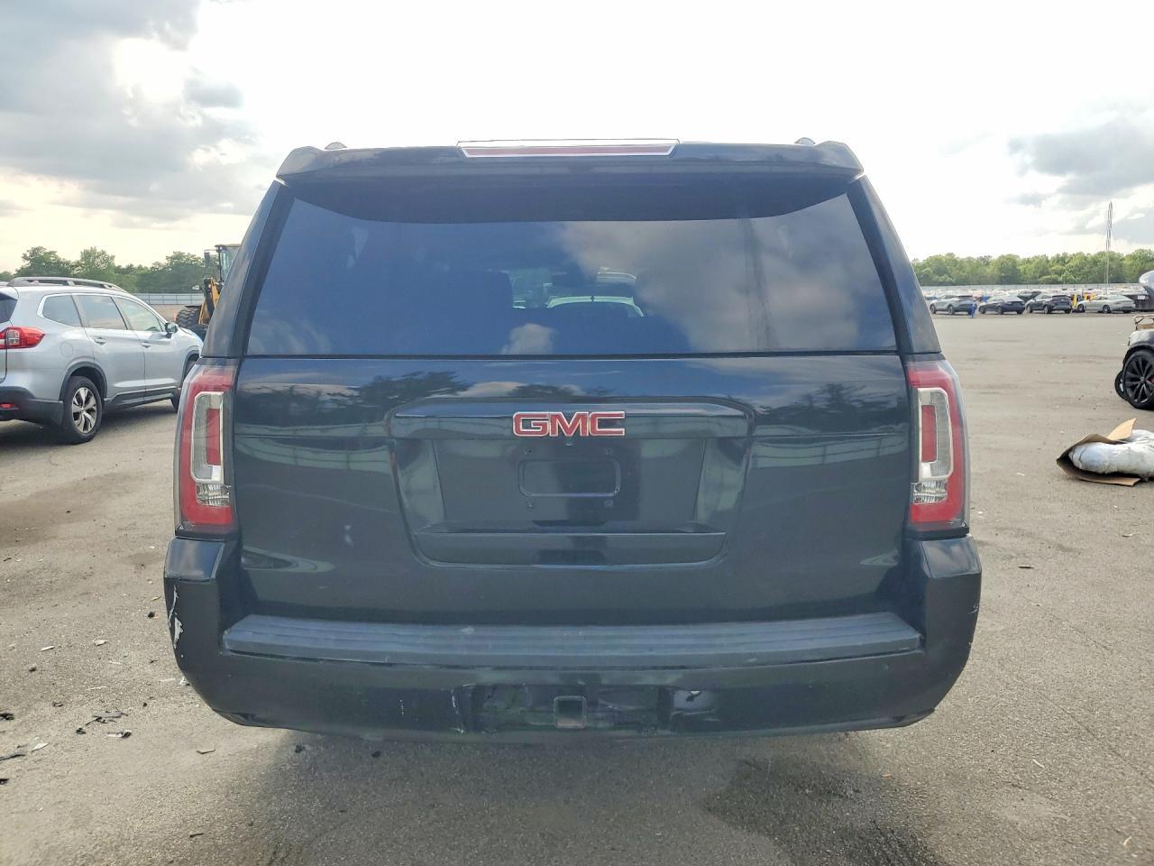 2015 GMC Yukon Xl K1500 Slt - Image 6