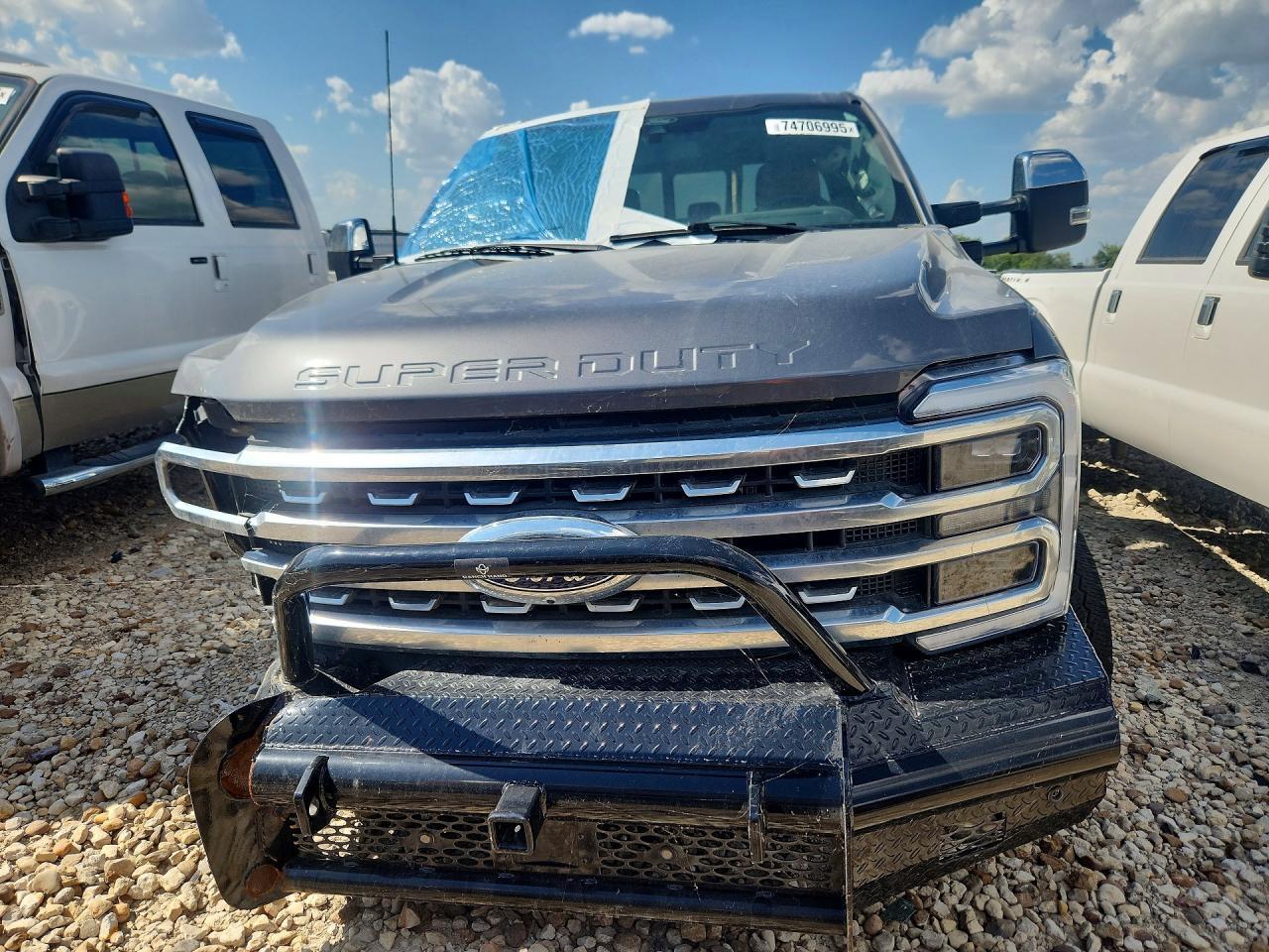2024 Ford F350 Super Duty - Image 5