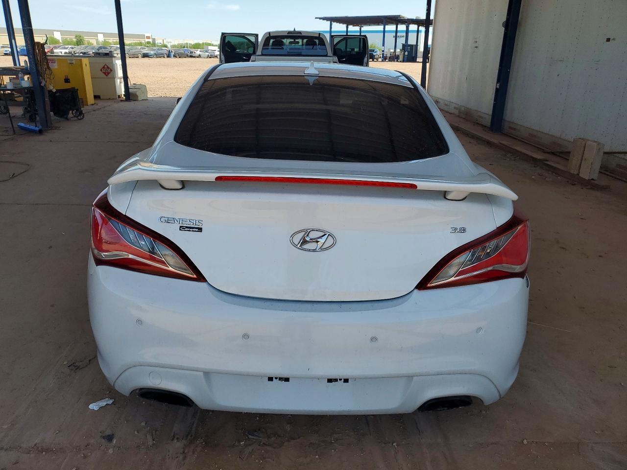 2016 Hyundai Genesis Coupe 3.8 Ultimate - Фото 6