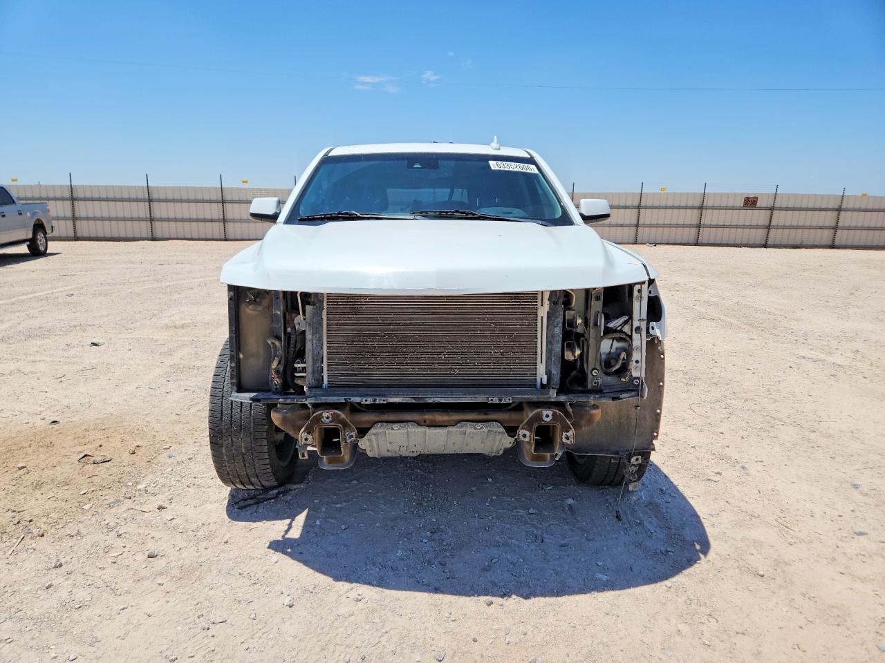 2016 Chevrolet Suburban C1500 Lt - Фото 5