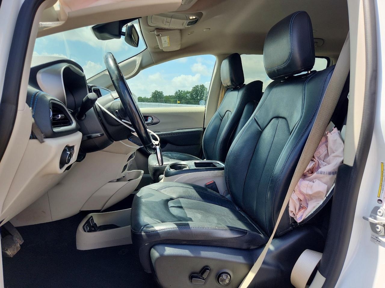 2021 Chrysler Pacifica Touring L - Фото 7
