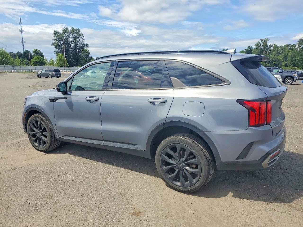 2022 Kia Sorento Sx - Фото 2