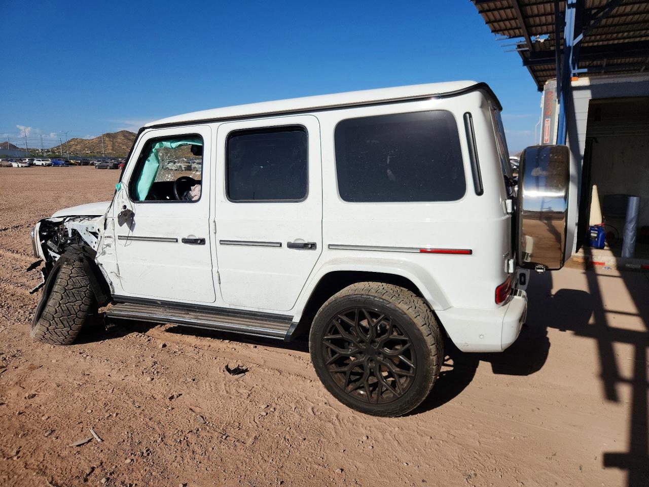 2022 Mercedes-Benz G 550 - Image 2