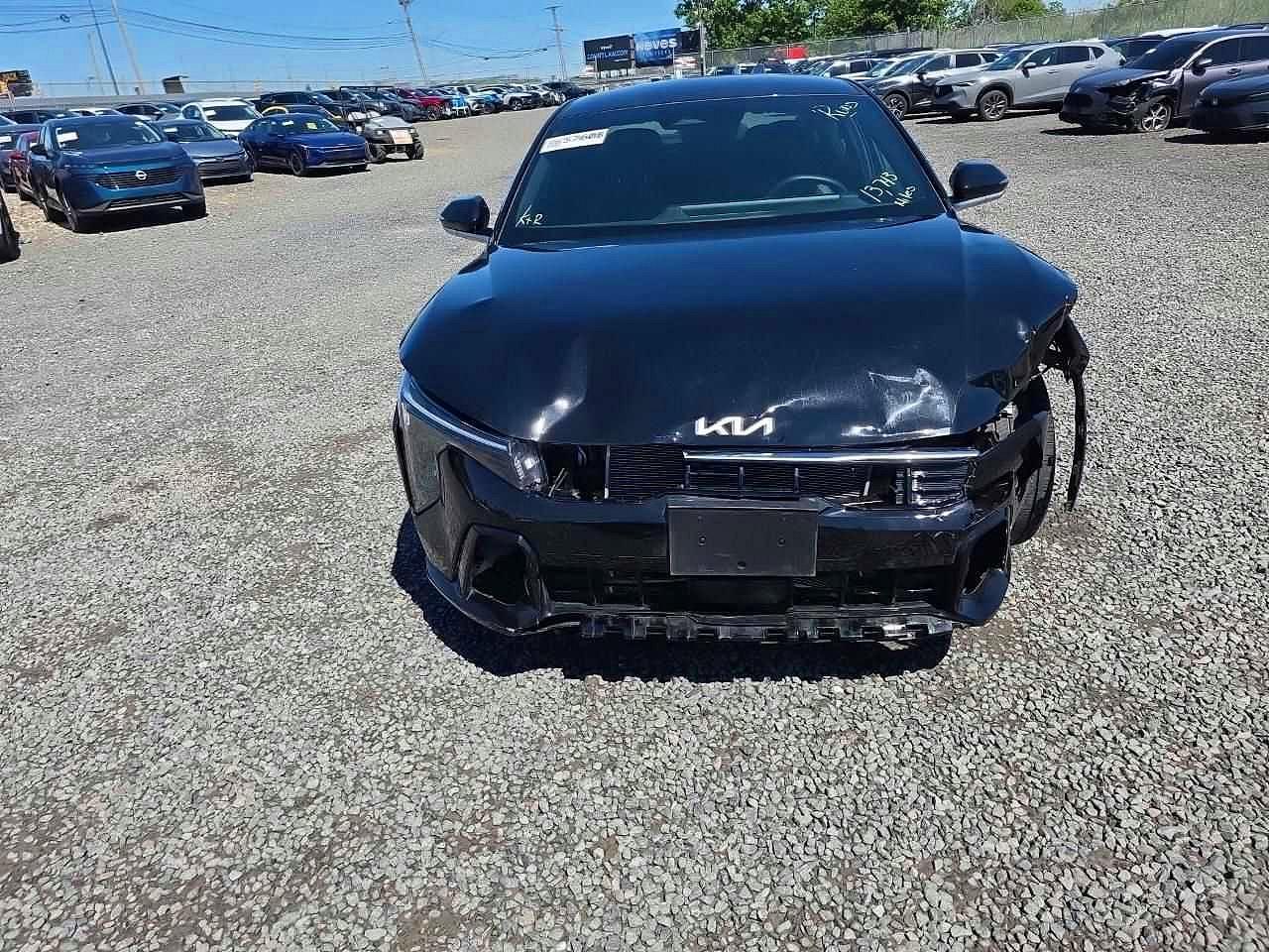 2025 Kia K4 Gt-Line - Image 5