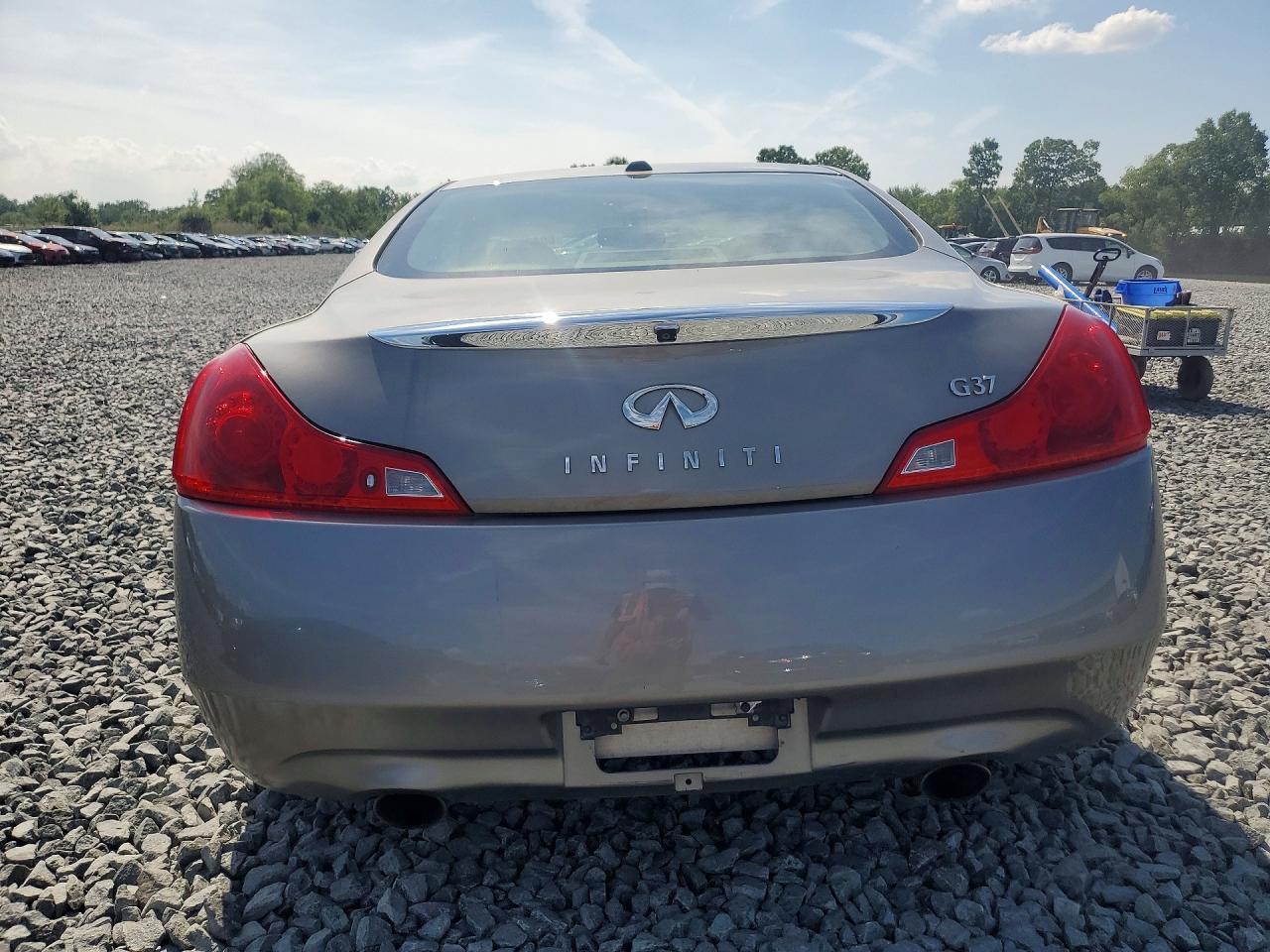 2009 Infiniti G37 Base/Journey/Sport - Фото 6