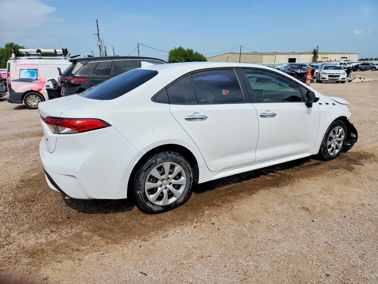 2020 Toyota Corolla Le - Фото 3