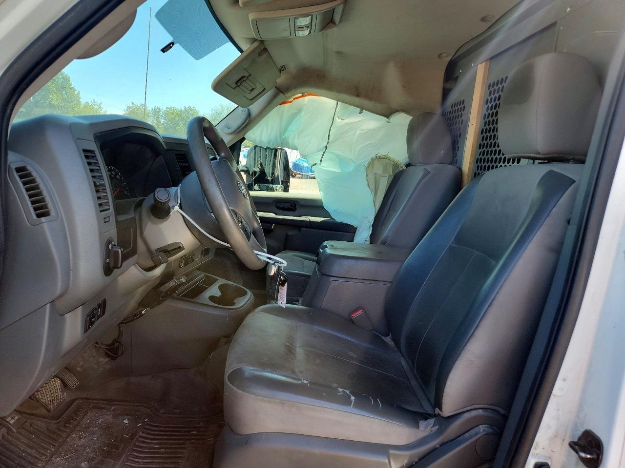 2016 Nissan Nv 3500 Hd Sv - Image 7