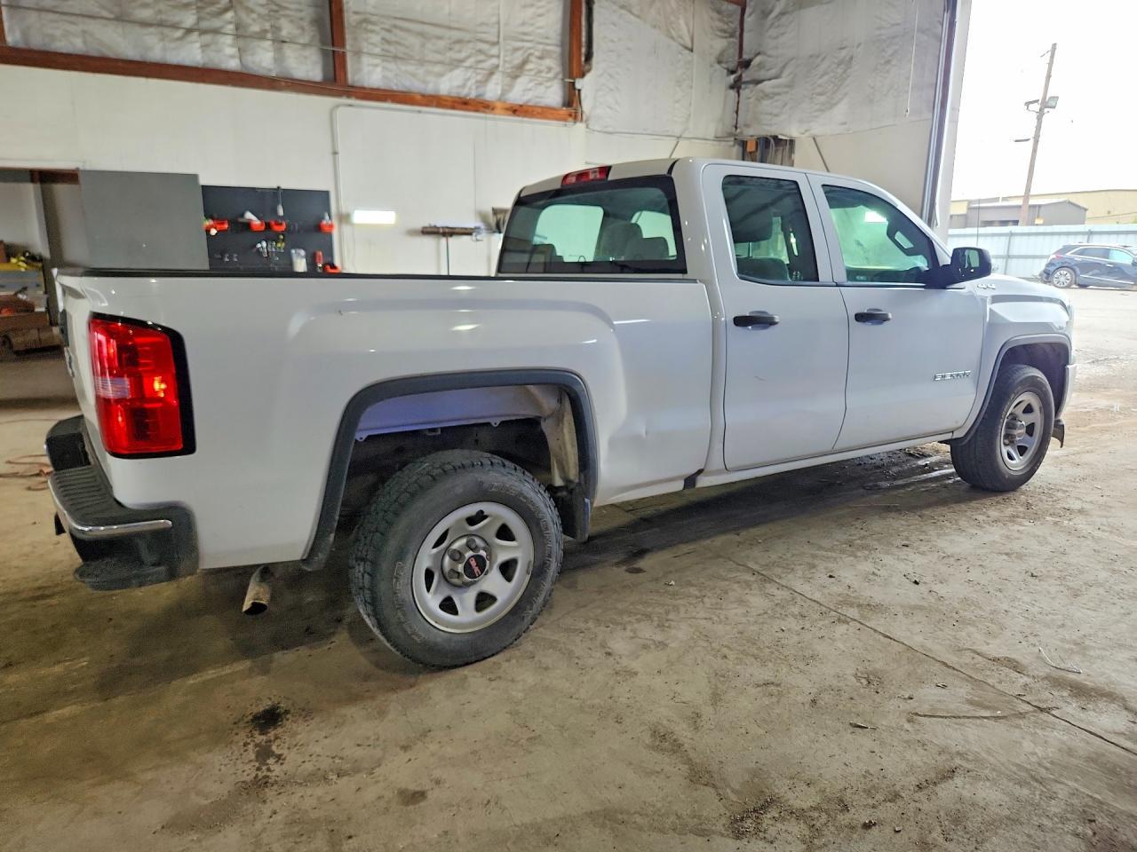2016 GMC Sierra - Фото 3