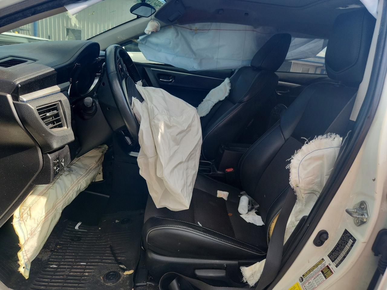 2015 Toyota Corolla S Plus - Фото 7