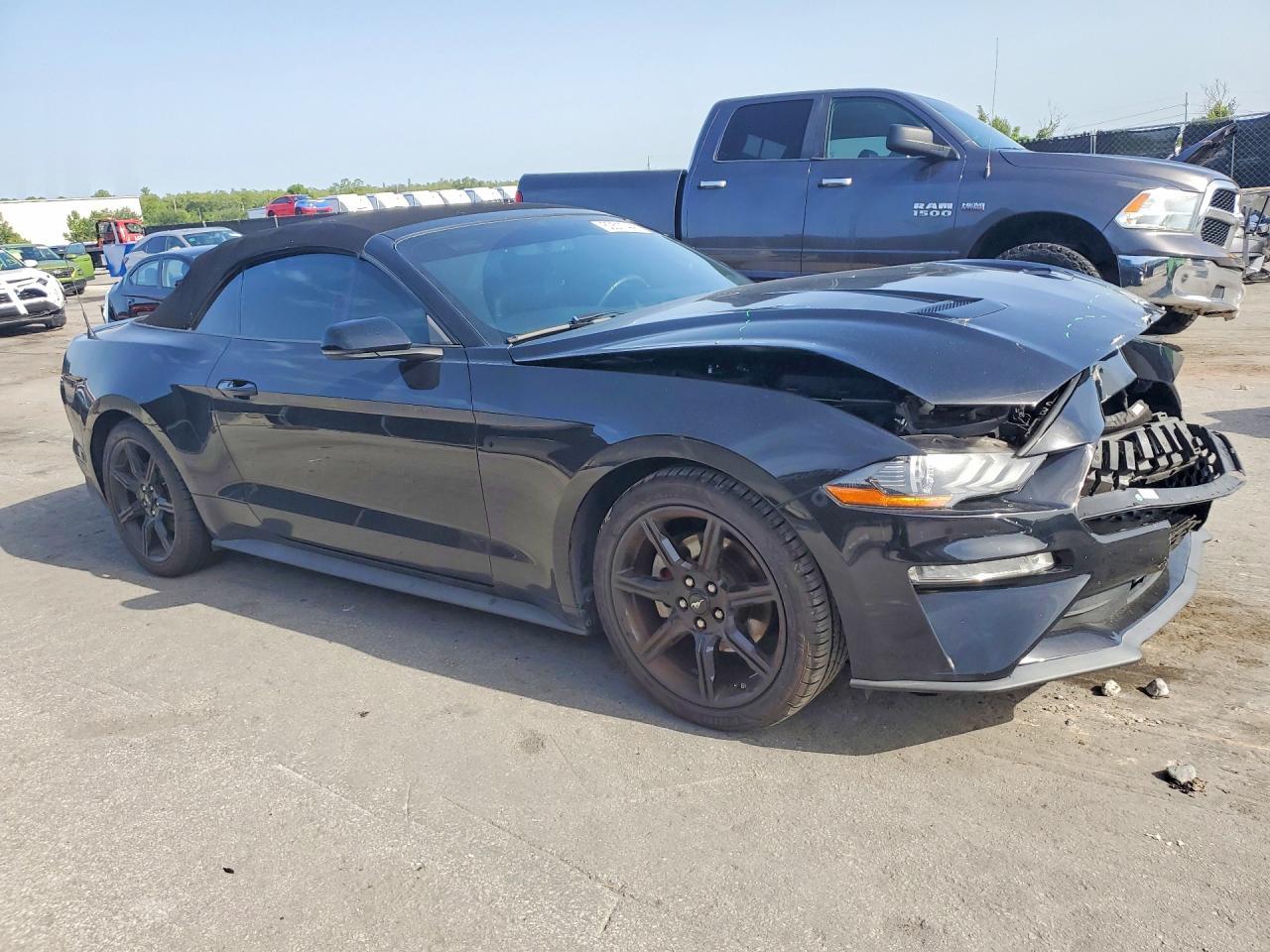 2018 Ford Mustang - Фото 4